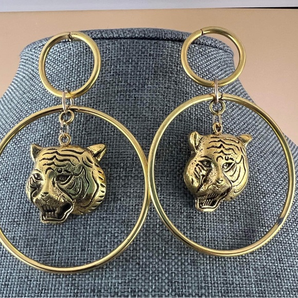 Lion Head Earrings Large Hoop Bronze Circle Dangle Animal Earrings Vintage 80's - Picture 4 of 4
